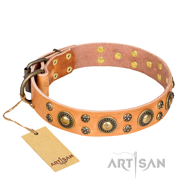 Top notch full grain natural leather dog collar for handy use