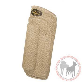 Leg sleeve with inside convenient handle