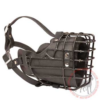 Wire cage leather dog muzzle with good air flow